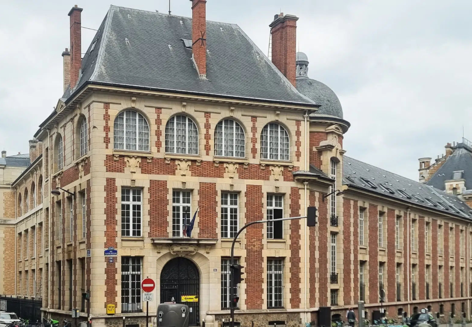 Paris School of Business campus building in Paris, France