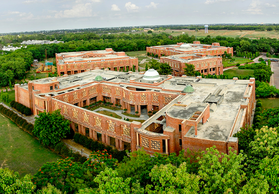 IIM Lucknow Campus